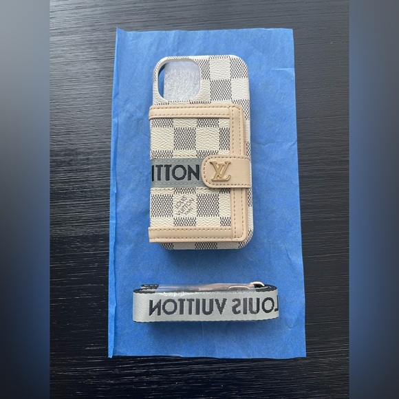 Checkered iPhone 15 phone Case in Cream and Tan crossbody